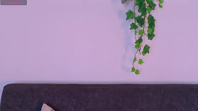 Snapshot of eva_daemon chatting on 03/31/26, 11:54 eva daemon online show from 03/31/26, 11:54