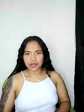 Snapshot of leila_22 chatting on 01/20/25, 09:56 leila 22 online show from 01/20/25, 09:56