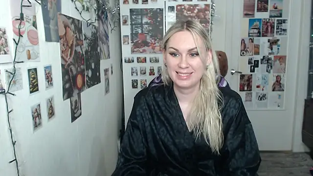 Snapshot of CapriScorpion chatting on 12/17/24, 02:11 CapriScorpion online show from 12/17/24, 02:11