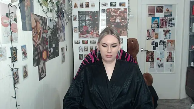 Snapshot of CapriScorpion chatting on 12/27/24, 03:48 CapriScorpion online show from 12/27/24, 03:48