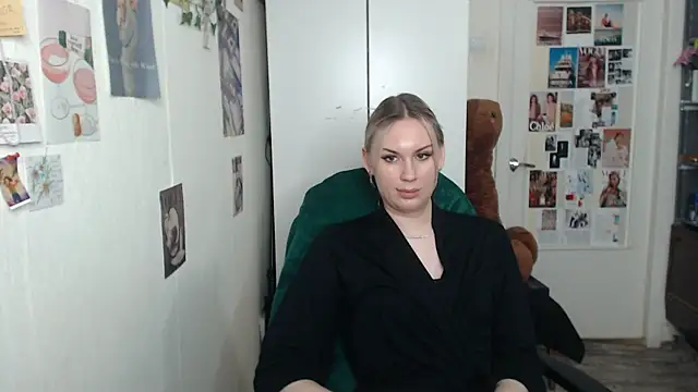 Snapshot of CapriScorpion chatting on 02/03/25, 05:46 CapriScorpion online show from 02/03/25, 05:46