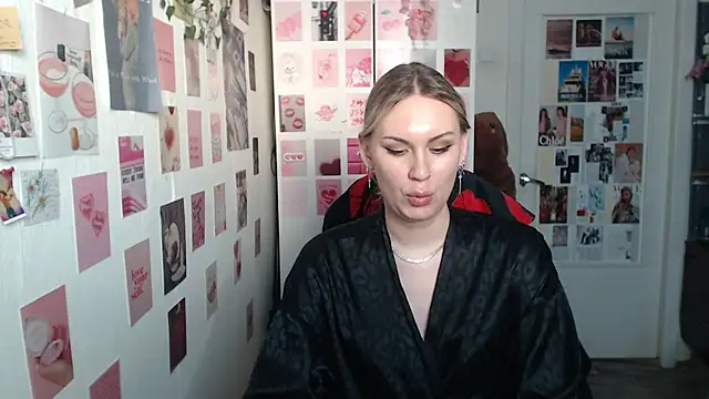 Snapshot of CapriScorpion chatting on 02/19/25, 02:23 CapriScorpion online show from 02/19/25, 02:23