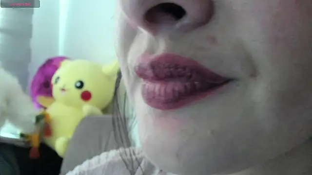 Snapshot of queen_fetish chatting on 03/05/25, 06:34 queen fetish online show from 03/05/25, 06:34