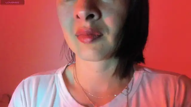 Snapshot of queen_fetish chatting on 11/09/25, 10:24 queen fetish online show from 11/09/25, 10:24