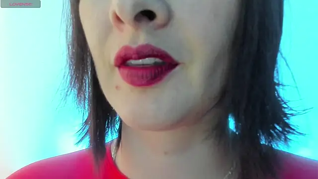 Snapshot of queen_fetish chatting on 11/17/25, 09:53 queen fetish online show from 11/17/25, 09:53