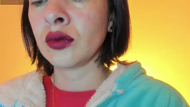 Snapshot of queen_fetish chatting on 11/18/25, 10:31 queen fetish online show from 11/18/25, 10:31