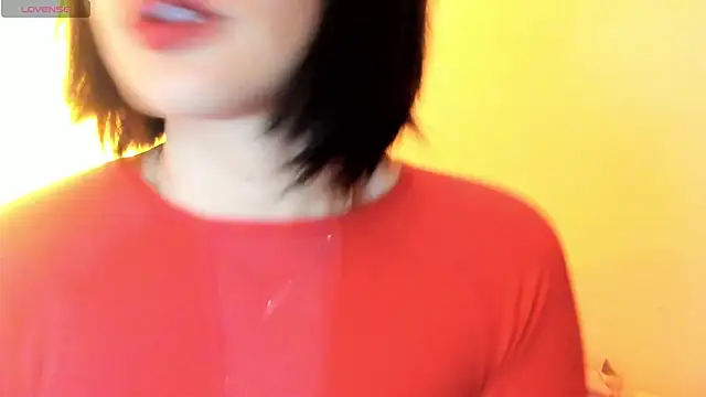 Snapshot of queen_fetish chatting on 12/01/25, 01:38 queen fetish online show from 12/01/25, 01:38