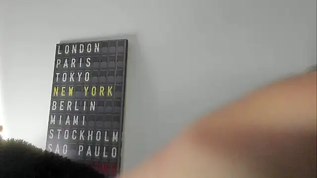 Snapshot of queen_fetish chatting on 02/12/26, 04:46 queen fetish online show from 02/12/26, 04:46