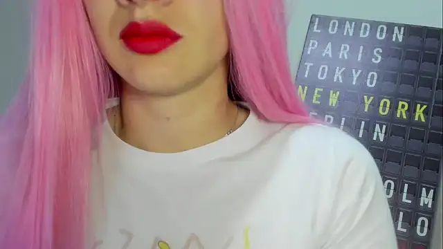 Snapshot of queen_fetish chatting on 02/21/26, 10:38 queen fetish online show from 02/21/26, 10:38