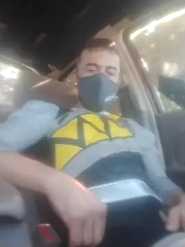 Snapshot of prettyboi6992 chatting on 10/24/25, 06:26 prettyboi6992 online show from 10/24/25, 06:26