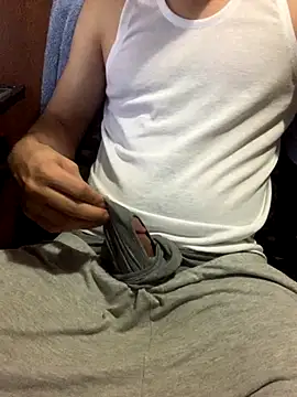 Snapshot of dedooelgrande chatting on 11/03/25, 07:53 dedooelgrande online show from 11/03/25, 07:53