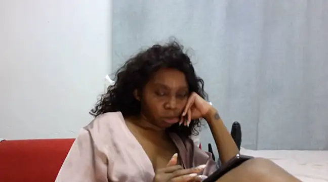 Sexxybella27 online show from 02/04/25, 07:11