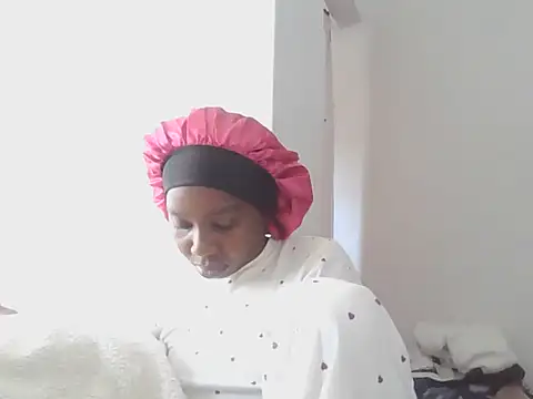 Sexxybella27 online show from 09/21/25, 12:51