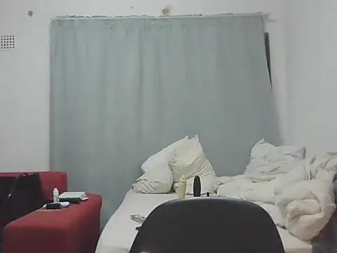 Sexxybella27 online show from 11/22/25, 07:35