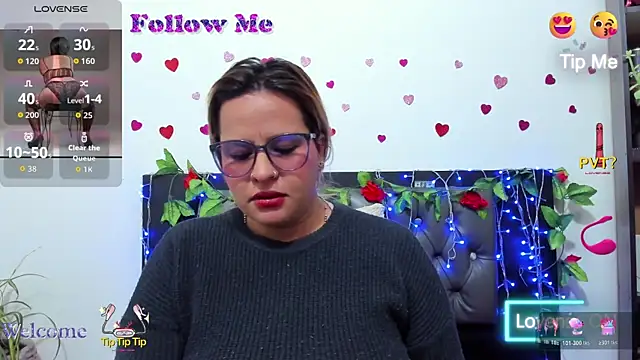 hazel 34 online show from 11/06/25, 08:37