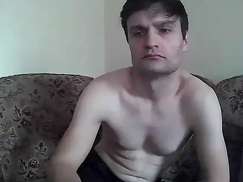 Snapshot of suarez1235 chatting on 03/11/26, 11:27 suarez1235 online show from 03/11/26, 11:27