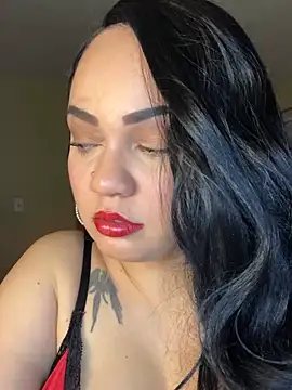 Snapshot of DestineeJayde chatting on 03/16/25, 12:56 DestineeJayde online show from 03/16/25, 12:56