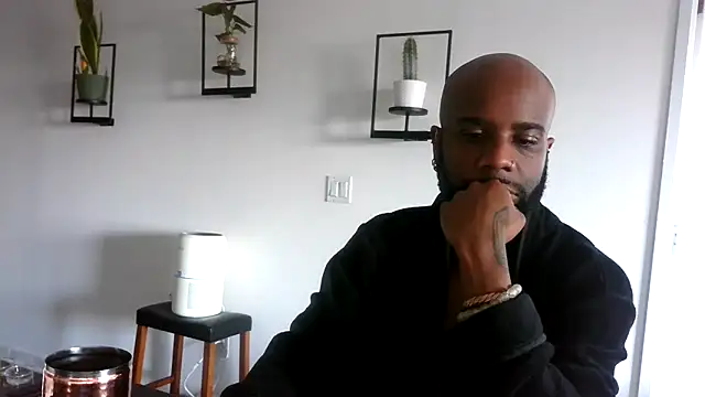 Horus0027 online show from 05/06/26, 11:04