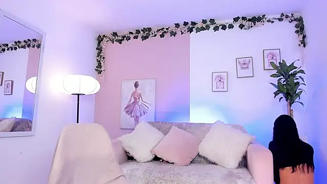 Snapshot of Kim_ev chatting on 12/04/24, 08:01 Kim ev online show from 12/04/24, 08:01