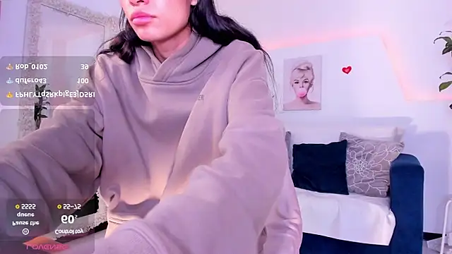 Snapshot of Kim_ev chatting on 03/11/25, 08:09 Kim ev online show from 03/11/25, 08:09