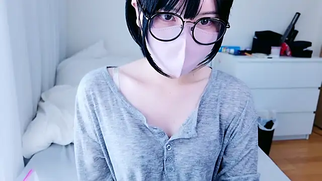 Snapshot of _HIKARU_ chatting on 03/13/25, 12:05 HIKARU online show from 03/13/25, 12:05