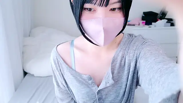 Snapshot of _HIKARU_ chatting on 03/17/25, 12:08 HIKARU online show from 03/17/25, 12:08