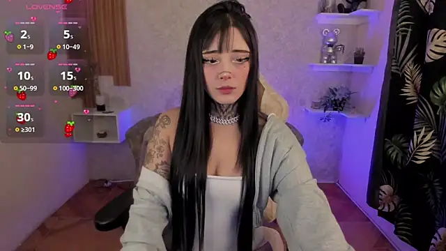 mia catt05 online show from 12/29/24, 06:45