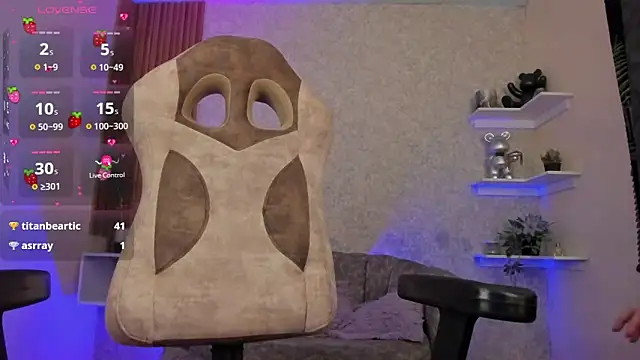 mia catt05 online show from 02/02/25, 09:30