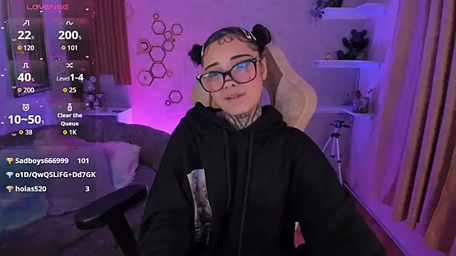 mia catt05 online show from 02/15/26, 07:51