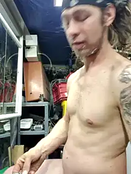 cdressupdiva online show from 02/24/25, 03:12