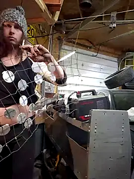 cdressupdiva online show from 03/01/25, 09:15