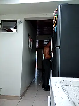 sebasxx97 online show from 04/16/26, 12:50