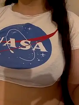 Snapshot of Zanoba-16 chatting on 11/06/25, 03:51 Zanoba-16 online show from 11/06/25, 03:51