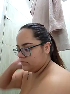 RachellGraham online show from 12/14/25, 01:38