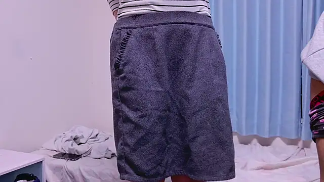 POCARI SWEAT online show from 12/25/24, 02:34