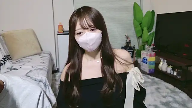 POCARI SWEAT online show from 03/09/26, 02:10