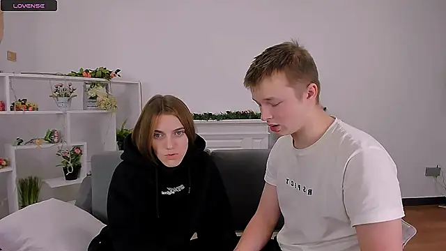  Olli  Stiw  online show from 12/30/24, 08:58