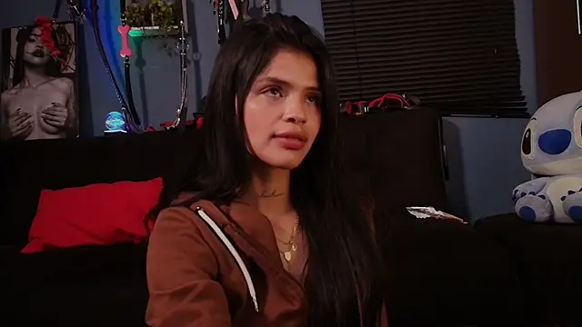 Alaia Asuka online show from 02/28/25, 03:37