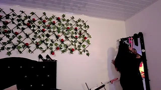 Alaia Asuka online show from 02/11/26, 01:10