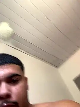 Casal Safado  online show from 01/06/26, 04:11