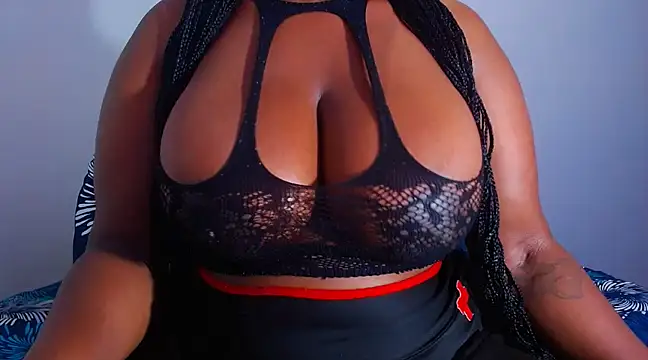 BERNINIBLUSHX89 online show from 02/02/25, 03:17