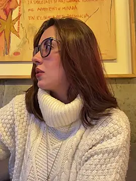 EmaSaenz online show from 02/18/25, 10:25