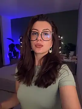 EmaSaenz online show from 06/14/26, 02:24