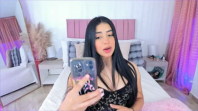 Snapshot of kath_rosee1 chatting on 03/07/25, 09:48 kath rosee1 online show from 03/07/25, 09:48