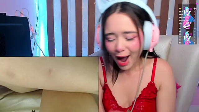 Ashley sa online show from 01/08/25, 10:48