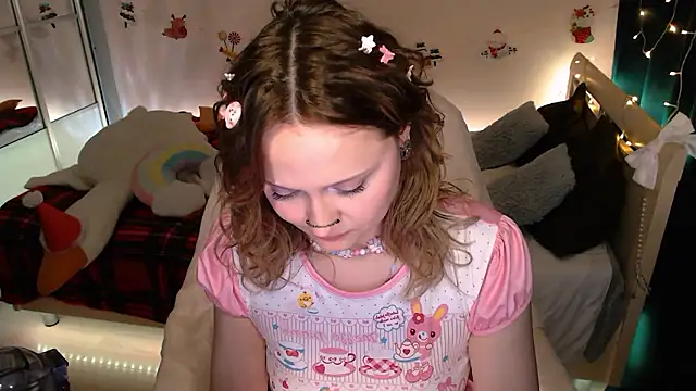 Snapshot of MariaMango chatting on 12/04/24, 03:59 MariaMango online show from 12/04/24, 03:59