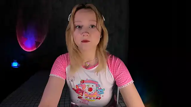 Snapshot of MariaMango chatting on 02/09/25, 09:17 MariaMango online show from 02/09/25, 09:17