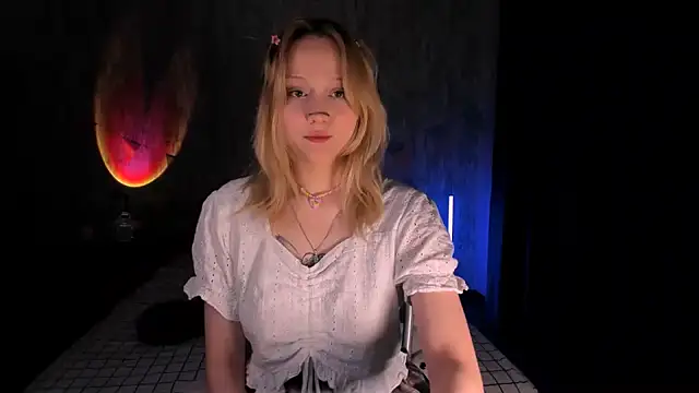 Snapshot of MariaMango chatting on 02/13/25, 11:15 MariaMango online show from 02/13/25, 11:15