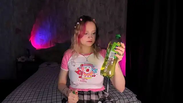 Snapshot of MariaMango chatting on 02/17/25, 11:53 MariaMango online show from 02/17/25, 11:53