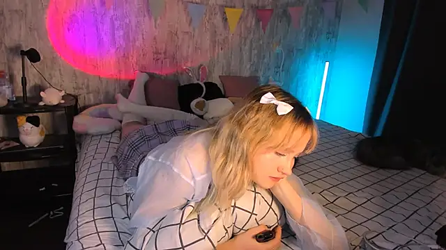 Snapshot of MariaMango chatting on 03/15/25, 11:50 MariaMango online show from 03/15/25, 11:50